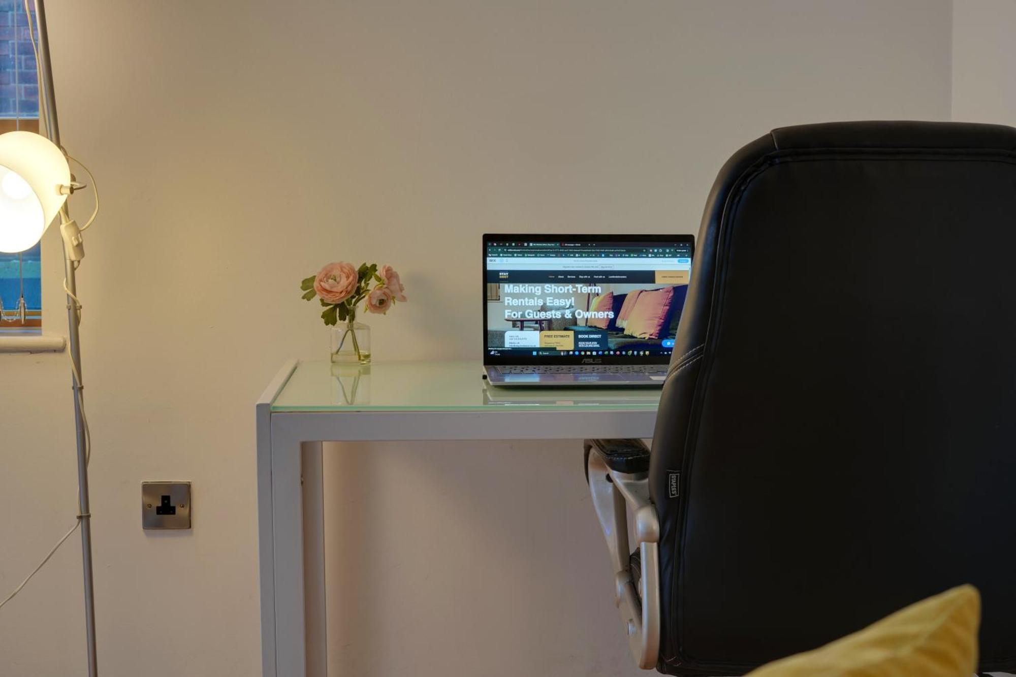 Stylish 2 Bed Apt 18 - City Centre, Free Parking, Espresso Machine & Netflix - Hosted By Stay Host Save Sheffield Exteriér fotografie