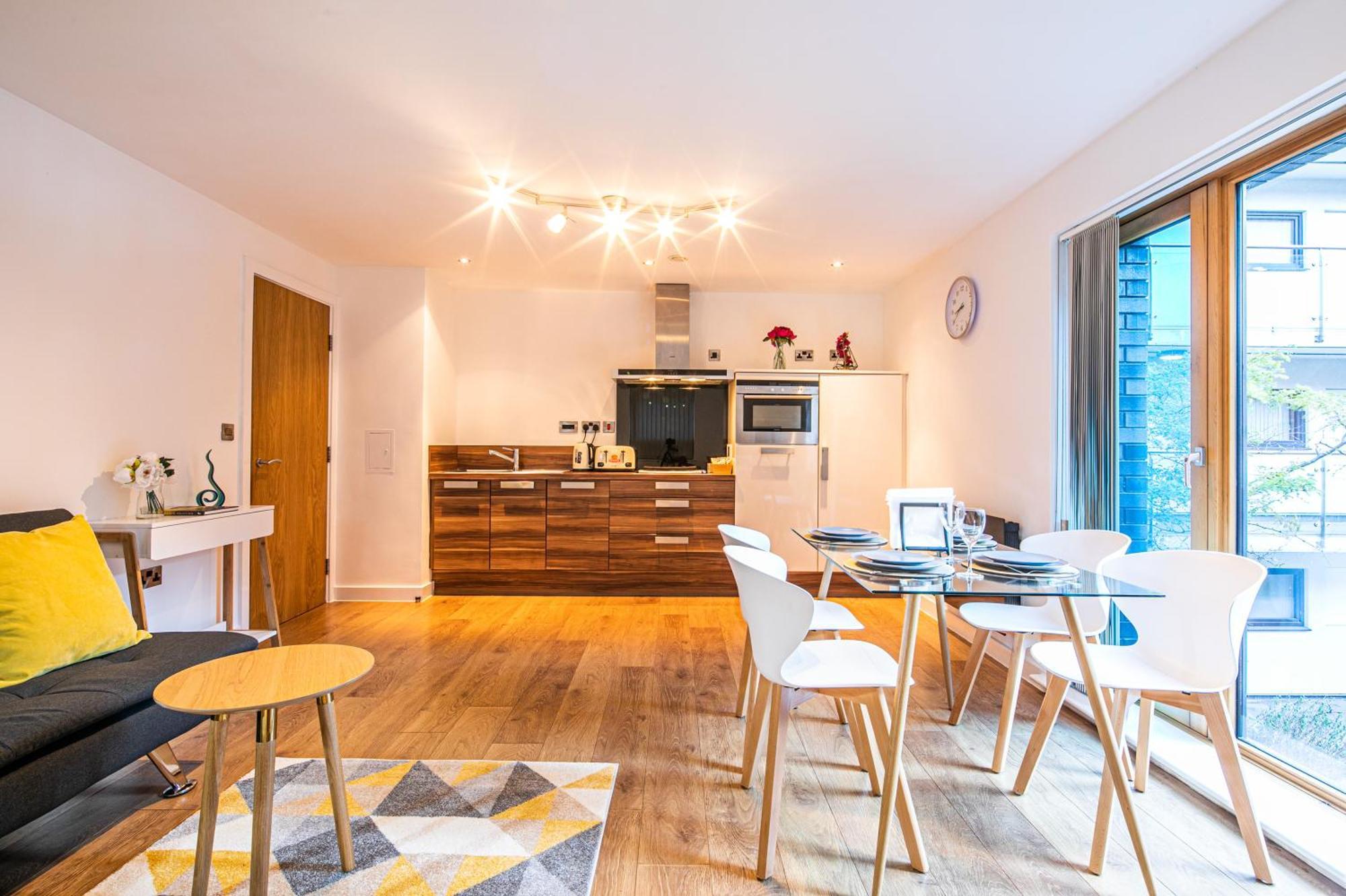 Stylish 2 Bed Apt 18 - City Centre, Free Parking, Espresso Machine & Netflix - Hosted By Stay Host Save Sheffield Exteriér fotografie