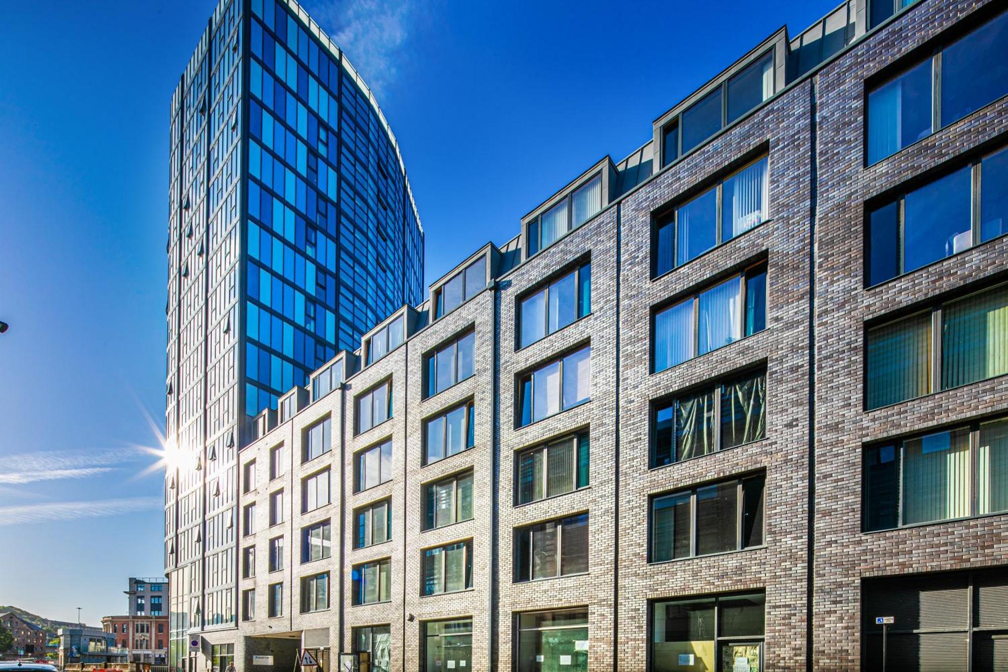 Stylish 2 Bed Apt 18 - City Centre, Free Parking, Espresso Machine & Netflix - Hosted By Stay Host Save Sheffield Exteriér fotografie